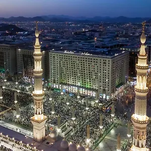 مكارم أجنحة اطلالة الحرم فندق المدينة المنورة